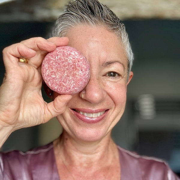 Queen Bee Shampoo Bar for Dry Hair