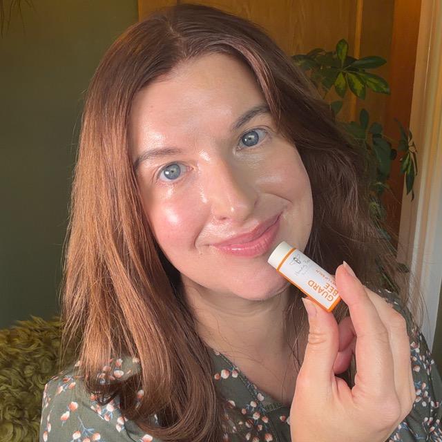 Is Honey Good for Your Lips? Benefits of Honey Lip Balm – Honey Bee ...