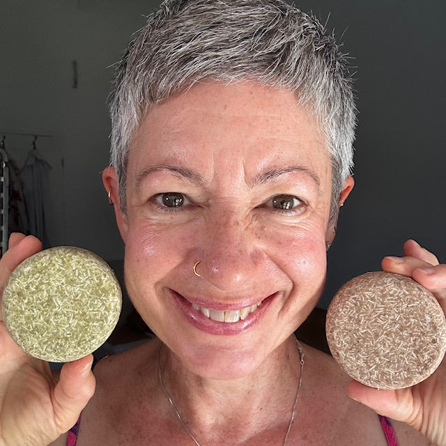 10 Incredible Ways Raw Honey Transforms Your Hair Naturally