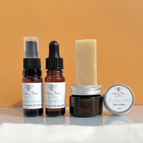 Raw honey face care gift box for dry skin