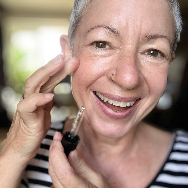 Bumble Bee Face Oil for Dry Skin