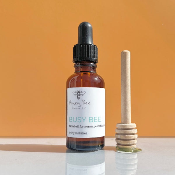 Moisturising face oil with raw Welsh multi vitamin honey, beeswax, plant oils and rosehip, designed for combination skin and fine lines.
