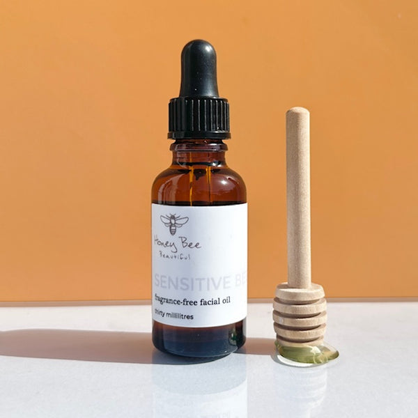 Fragrance free face oil for sensitive skin with nourishing natural oils, ideal for dry or irritated skin.