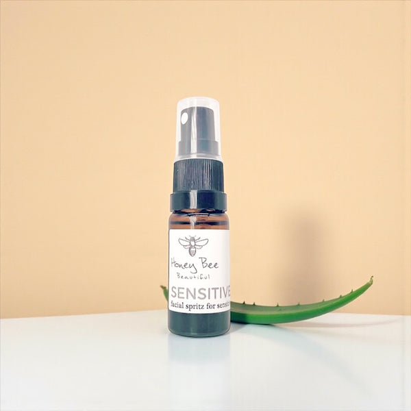 Try me mini sensitive facial mist spritz with natural chamomile, aloe vera and glycerin to hydrate dry or sensitive skin