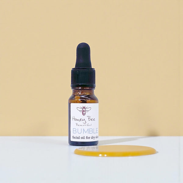 Moisturising try me starter size face oil with raw Welsh honey and plant oils, designed for dry and maturing skin