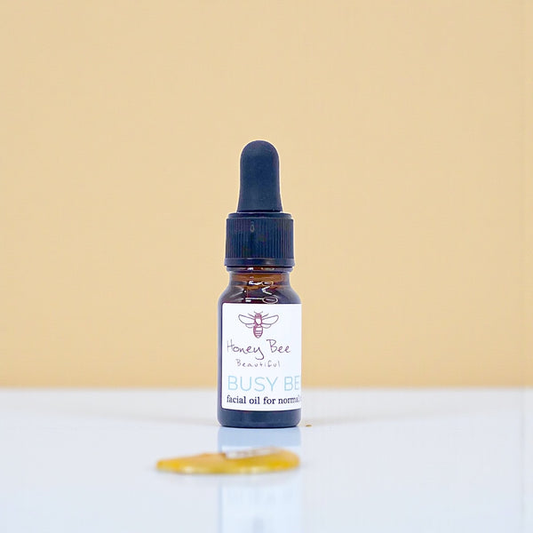 Mini starter size moisturising face oil with raw Welsh multi vitamin honey, beeswax, plant oils and rosehip, designed for combination skin and fine lines.