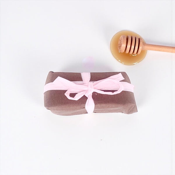 Mini zero-waste raw honey soap with rose, coffee, and cardamom, enriched with natural oils and beeswax - gently exfoliating, cleansing, and moisturising dry or sensitive skin, leaving it soft, smooth, and radiant.
